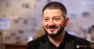 Михаил Галустян
